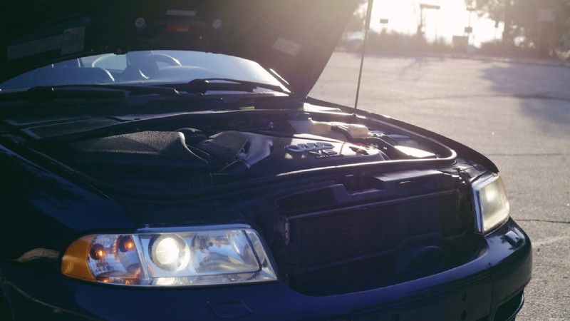 Perché vale la pena investire nella manutenzione professionale della tua Audi S4 
