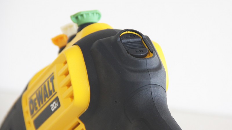 Recensione del pulitore elettrico a batteria DeWalt 20V MAX:550 PSI per una pulizia impeccabile 