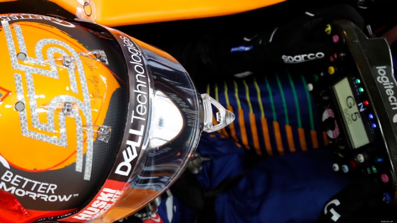 La guida completa ai volanti F1:spiegazione di tutti i pulsanti, paddle e manopole 