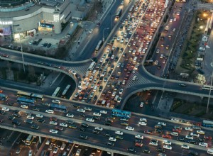 Conteggio globale dei veicoli 2023:quante auto ci sono sulla Terra? 