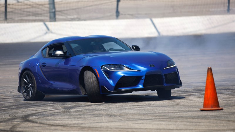 Drifting 101:come iniziare in modo sicuro ed efficace 