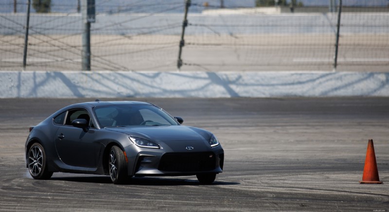 Drifting 101:come iniziare in modo sicuro ed efficace 