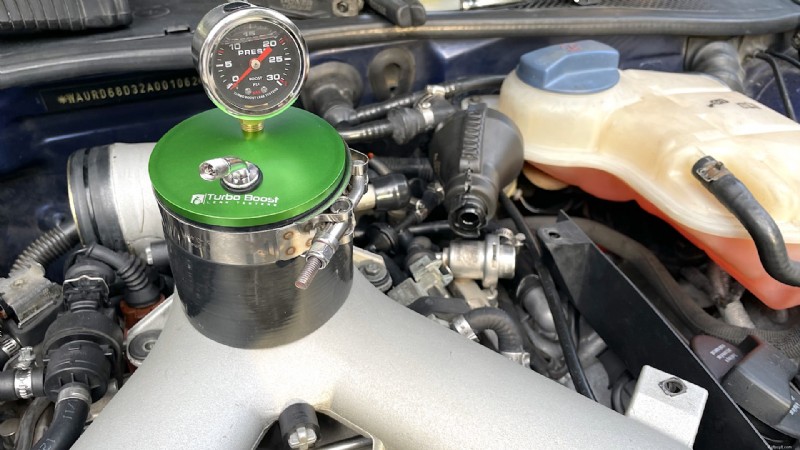 Guida passo passo per eseguire un test di tenuta Boost sul tuo motore turbocompresso 