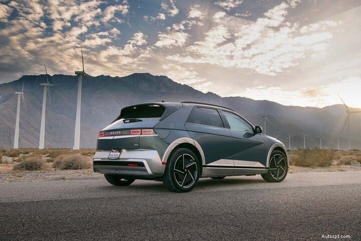 Classifiche di ricerca sui SUV di marzo 2026:i modelli migliori e meno visti 