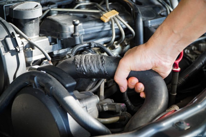 Diagnosi dei problemi del tubo del radiatore dell auto:consigli e soluzioni degli esperti 
