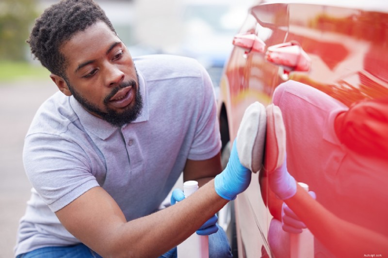 Guida professionale alla cura estiva:mantieni la vernice della tua auto incontaminata 