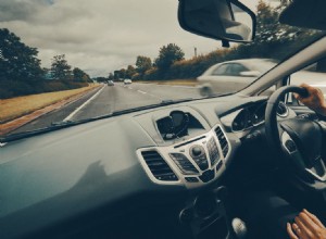 Identificazione dei tipi di strade nel Regno Unito:una guida pratica per gli automobilisti 