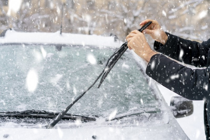 Prepara il tuo veicolo per l inverno:consigli essenziali sulla sicurezza 