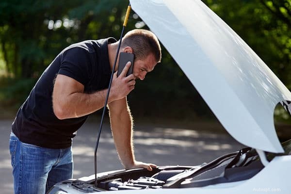 Principali motivi dei guasti ai veicoli sulle strade del Regno Unito e come evitarli 