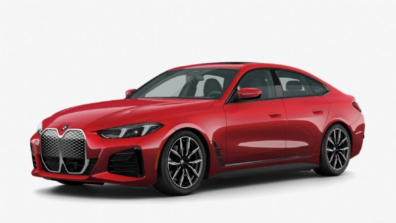 Costi di manutenzione e affidabilità della BMW i4:una revisione comparativa rispetto ai rivali a benzina ed elettrici 