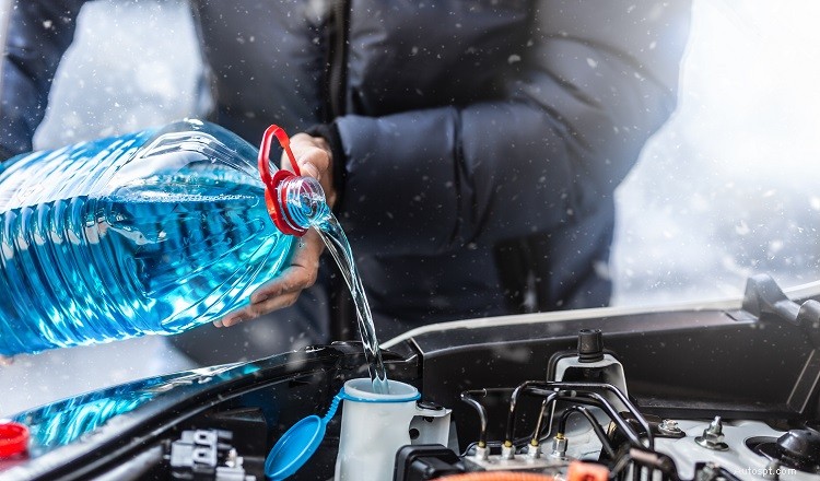 Antigelo e liquido di raffreddamento:la guida essenziale per salvaguardare il motore 