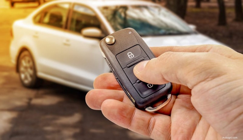 Perché la tua auto non si avvia mentre la radio e le luci funzionano:diagnosi e soluzioni rapide 