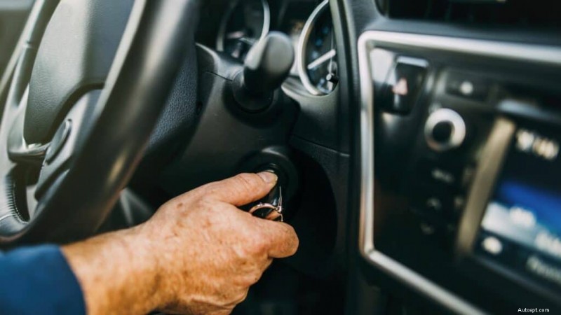 Perché la tua auto non si avvia mentre la radio e le luci funzionano:diagnosi e soluzioni rapide 