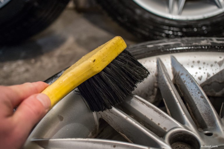 Conserva in sicurezza i tuoi pneumatici estivi per l inverno:una guida completa 