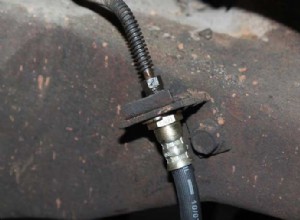 10 segnali chiari che la tua auto necessita di un servizio frenante immediato 